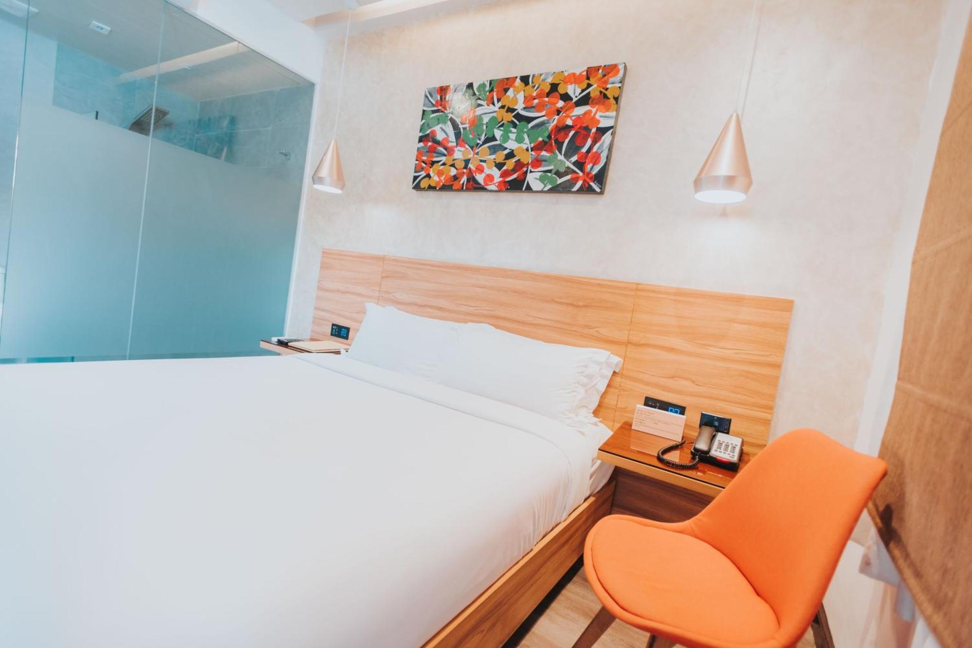 Hotel Surestay By Western Ac Luxe